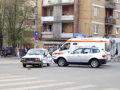 Accident Baia Mare, intersectia strazilor Culturii cu George Cosbuc